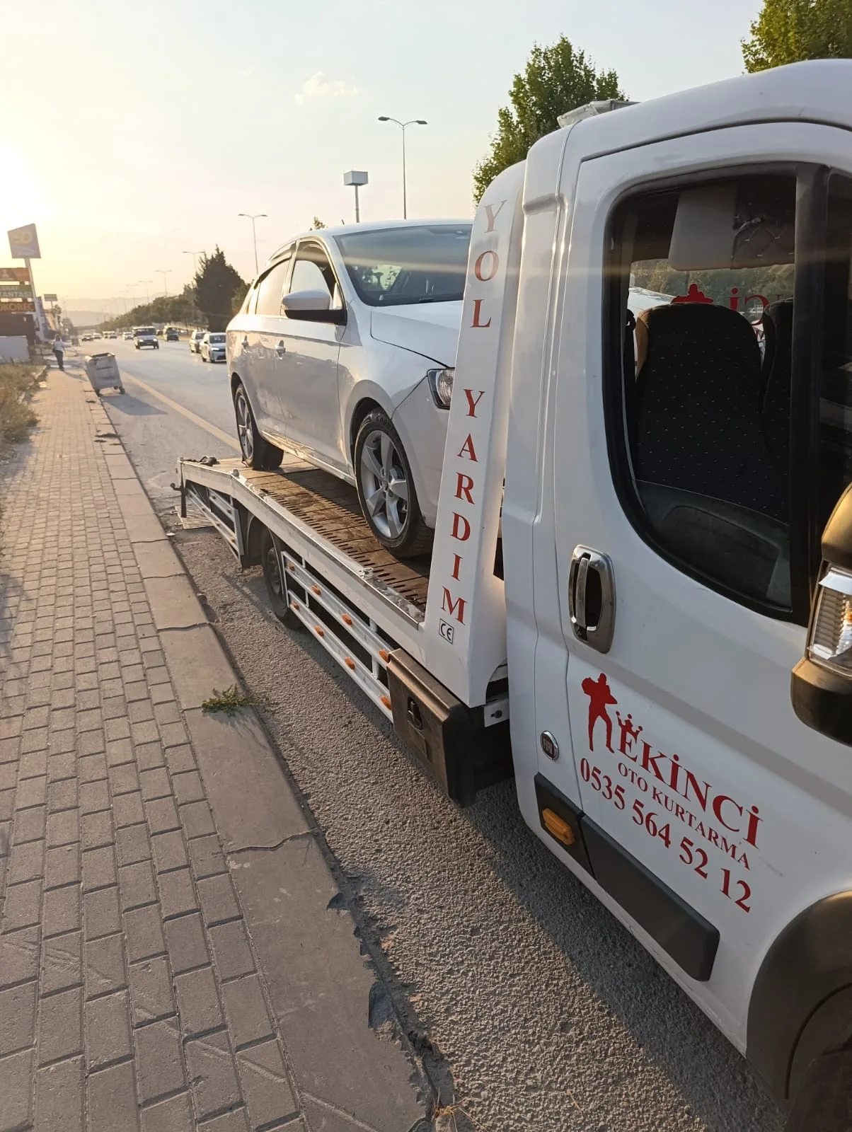 Sincan yol yardım — Ekinci Oto Kurtarma çekici aracı